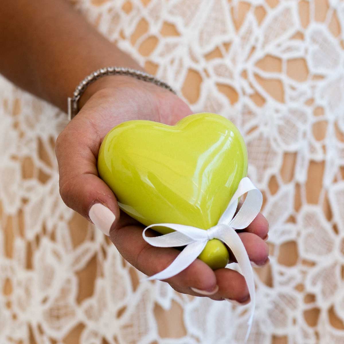 Palloncini di ceramica a forma di cuore per bomboniere Battesimo